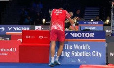 开云体育视频直播-日本队横扫丹麦队，安赛龙扛起全队