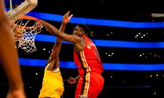 开云体育入口-包含鹈鹕逆转尼克斯，东契奇制霸全场的词条