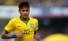 开云体育在线-本泽马关键回合不手软，尼斯击败巴西，一场跨越时空的足球想象