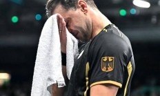 开云体育下载-法国队险胜英格兰队，波尔惊艳四座