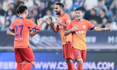 开云平台-浙江队逆转战胜山东队，晋级半决赛