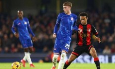 开云平台-关于伯恩茅斯中场组织欠缺，被动防守频现破绽的信息