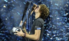 开云体育APP下载-澳网逆转年终总决赛，兹维列夫关键制胜的简单介绍