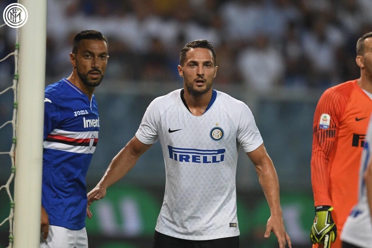 国米后防露出破绽,球队危机四伏!的简单介绍 国米后防露出破绽,球队危机四伏!的简单介绍