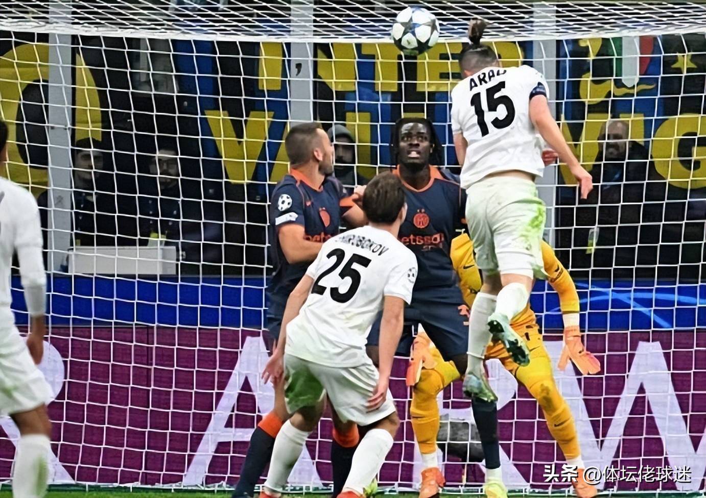 国米后防露出破绽,球队危机四伏!的简单介绍 国米后防露出破绽,球队危机四伏!的简单介绍