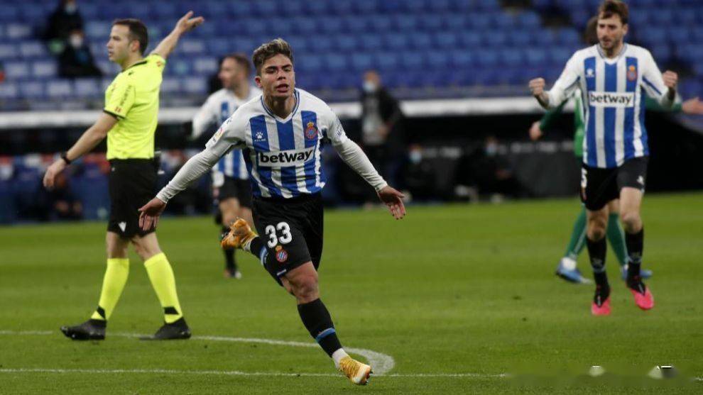 里尔客场遭遇强敌，遗憾败北