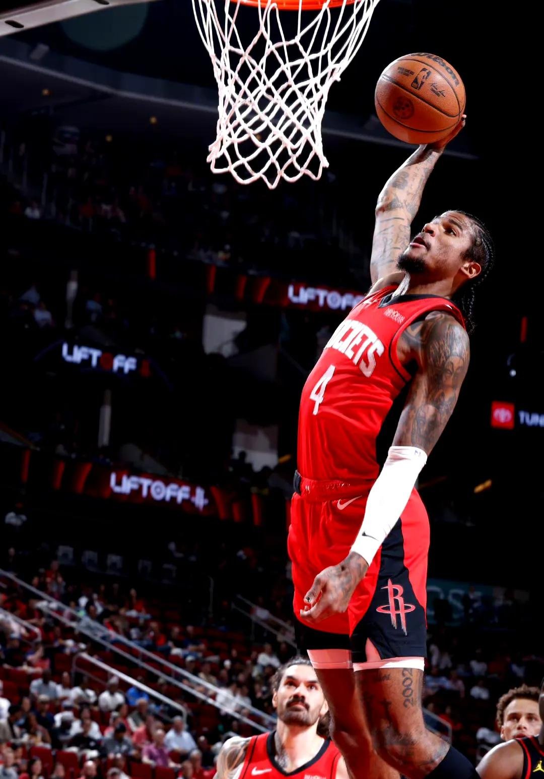 鹈鹕战胜热火，取得重要胜利的简单介绍