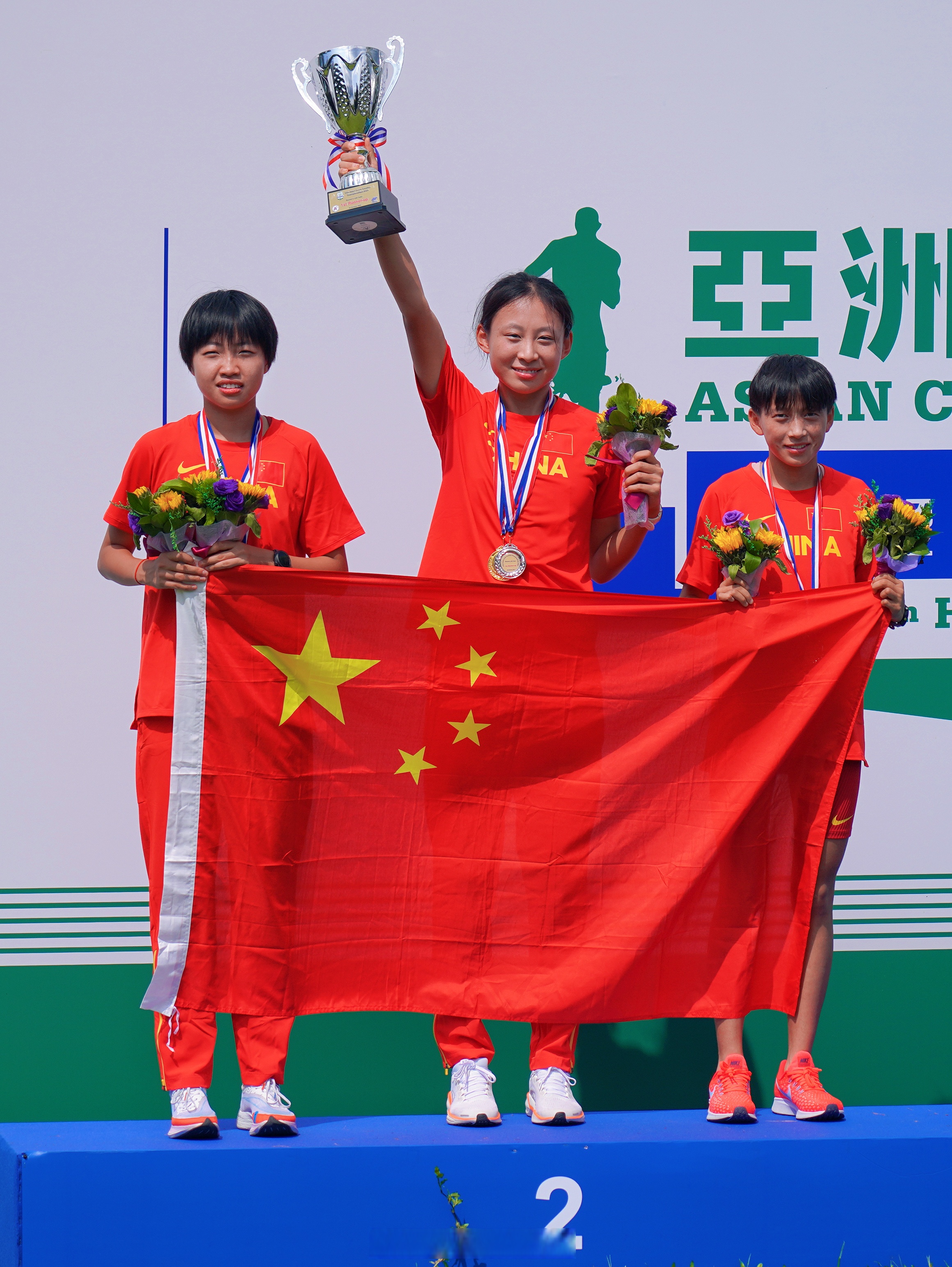 中国队险胜马来西亚队，戴资颖点燃赛场的简单介绍