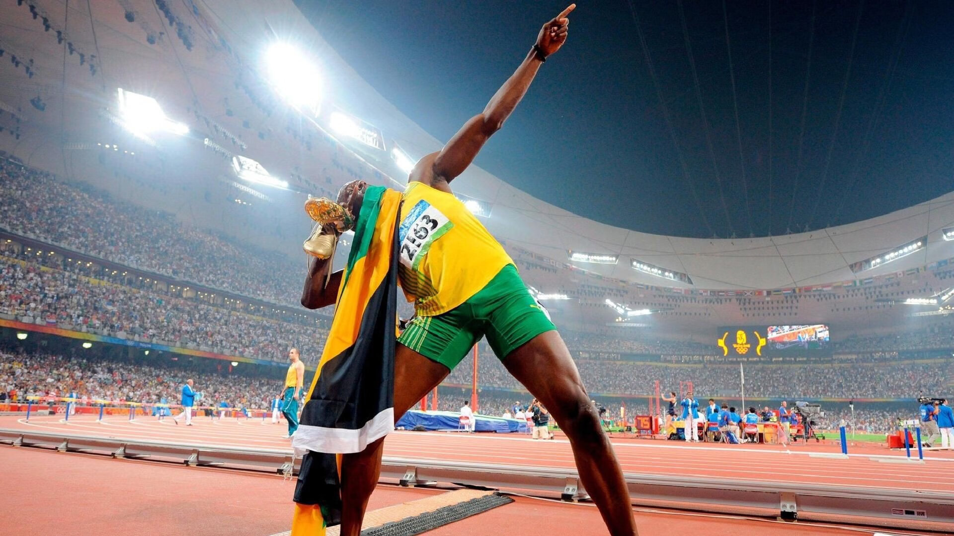 孤鹰展翅破金城，布伦森独舞定乾坤—当唯一性主宰赛场