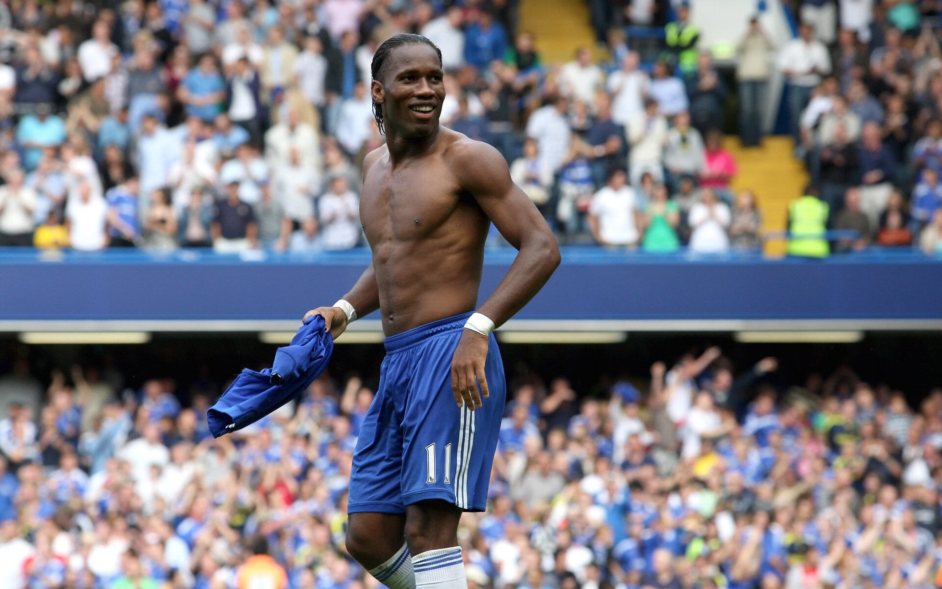 塞内加尔斩落奥地利,富安健洋统治全场,一场定义现代足球的胜利